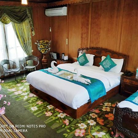 Durgjan The Mughal Sheraton Houseboat酒店 外观 照片