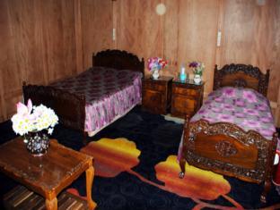 Durgjan The Mughal Sheraton Houseboat酒店 外观 照片